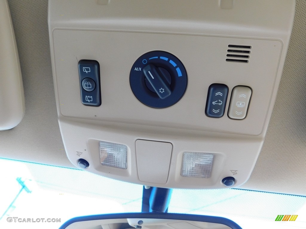 2007 SRX V8 - Gold Mist / Cashmere photo #28