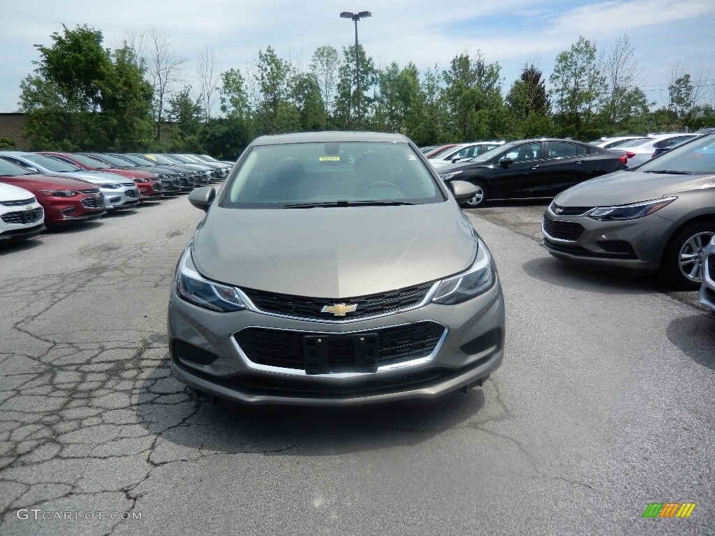 2017 Cruze LT - Pepperdust Metallic / Jet Black photo #2