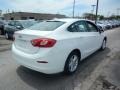 Summit White - Cruze LT Photo No. 4