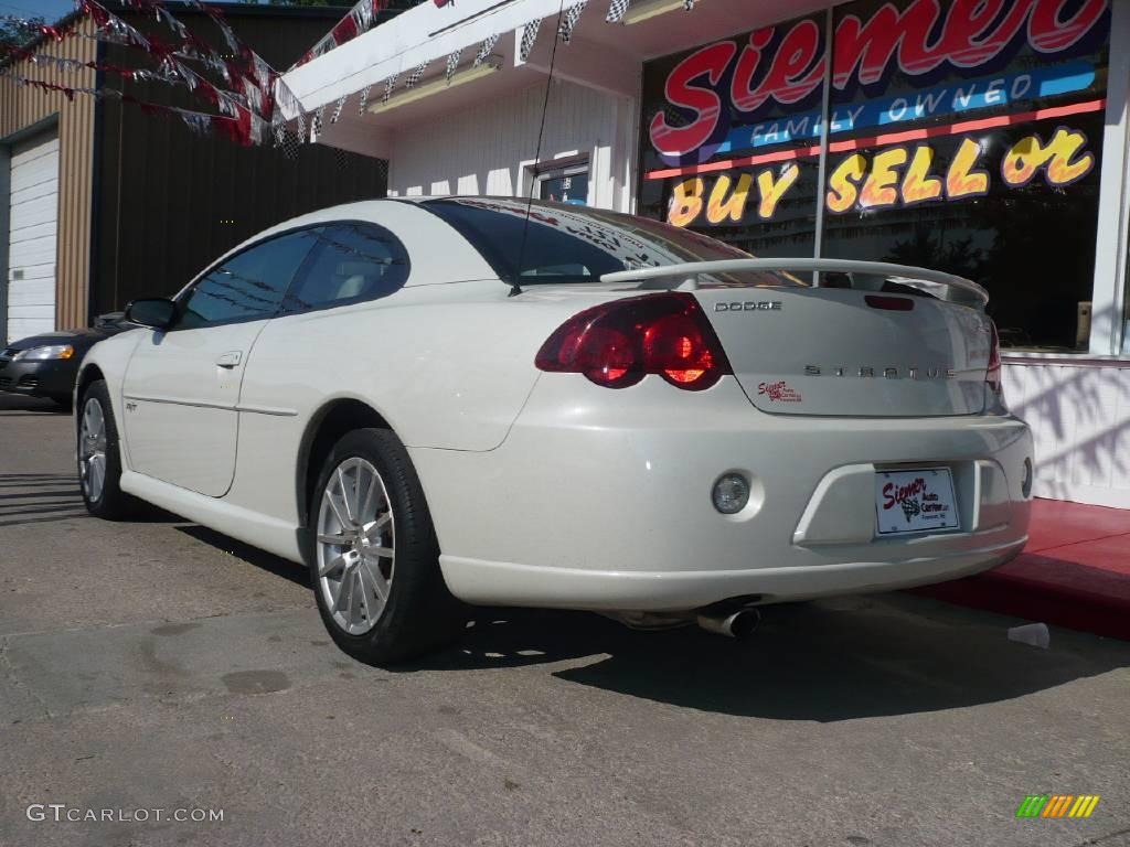 2004 Stratus R/T Coupe - Satin White Pearlcoat / Dark Taupe/Medium Taupe photo #11