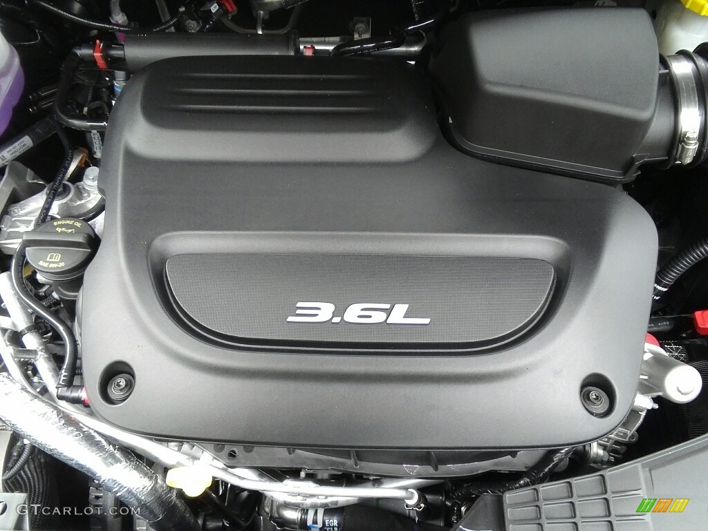 2017 Chrysler Pacifica LX Engine Photos