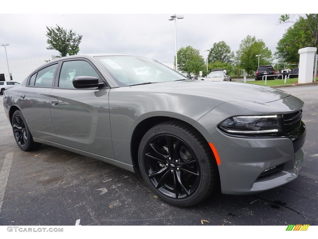 Destroyer Grey 2017 Dodge Charger SXT Exterior Photo #120642980