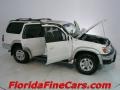 Natural White - 4Runner SR5 Photo No. 7