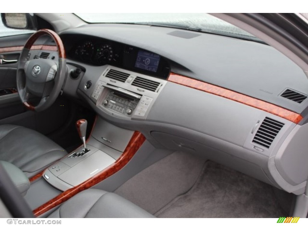 2006 Avalon Limited - Phantom Gray Pearl / Light Gray photo #30
