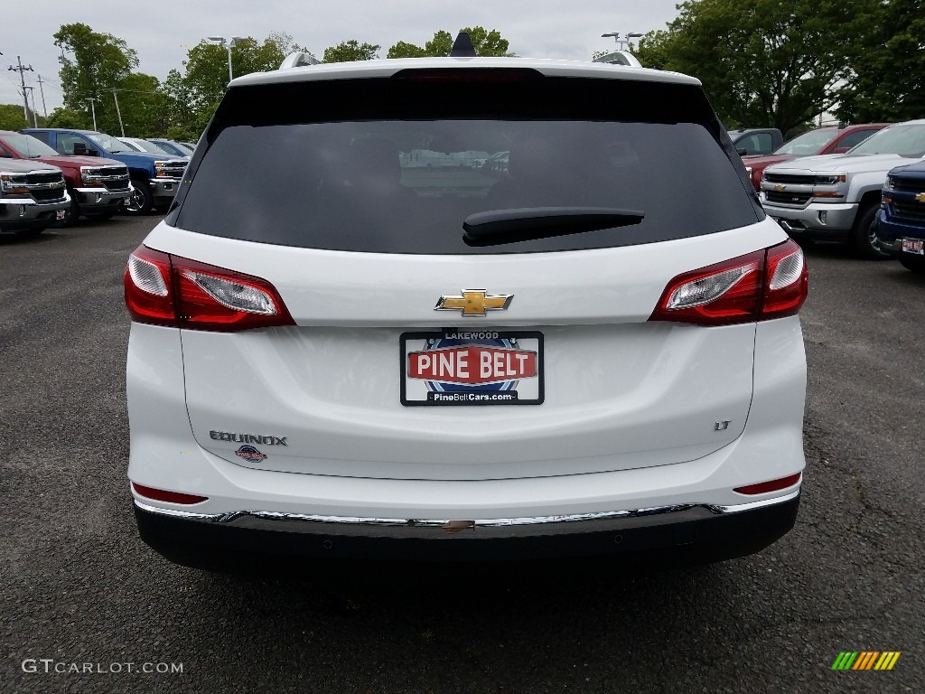 2018 Equinox LT - Summit White / Medium Ash Gray photo #5