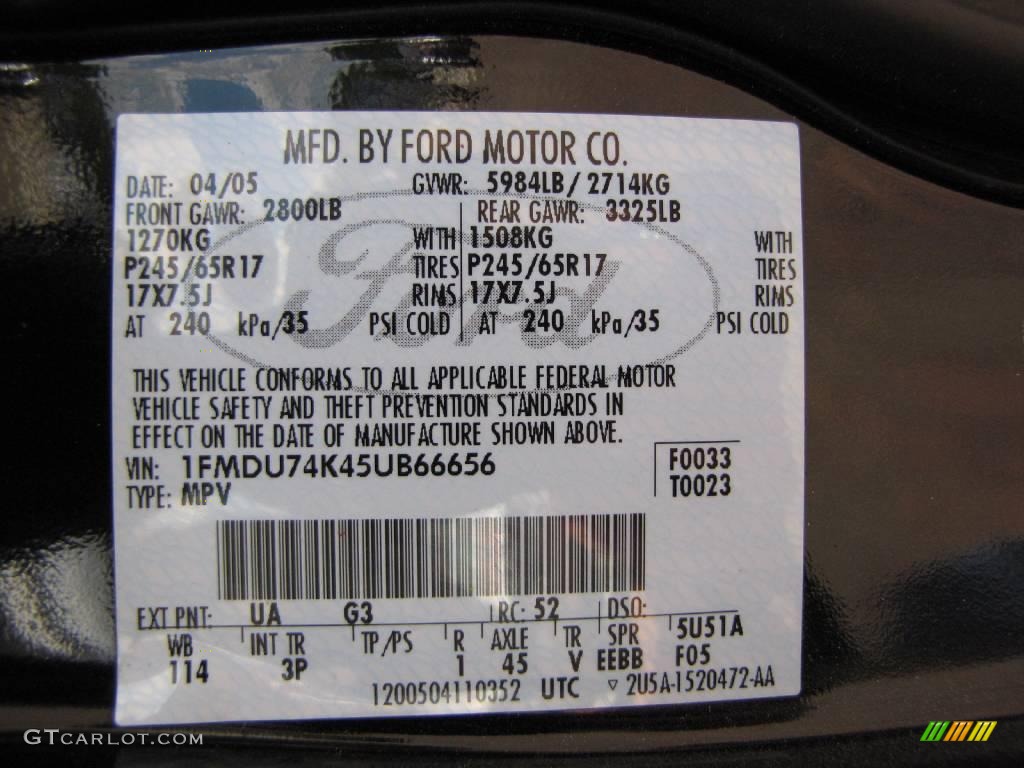 2005 Explorer Eddie Bauer 4x4 - Black / Medium Parchment photo #32