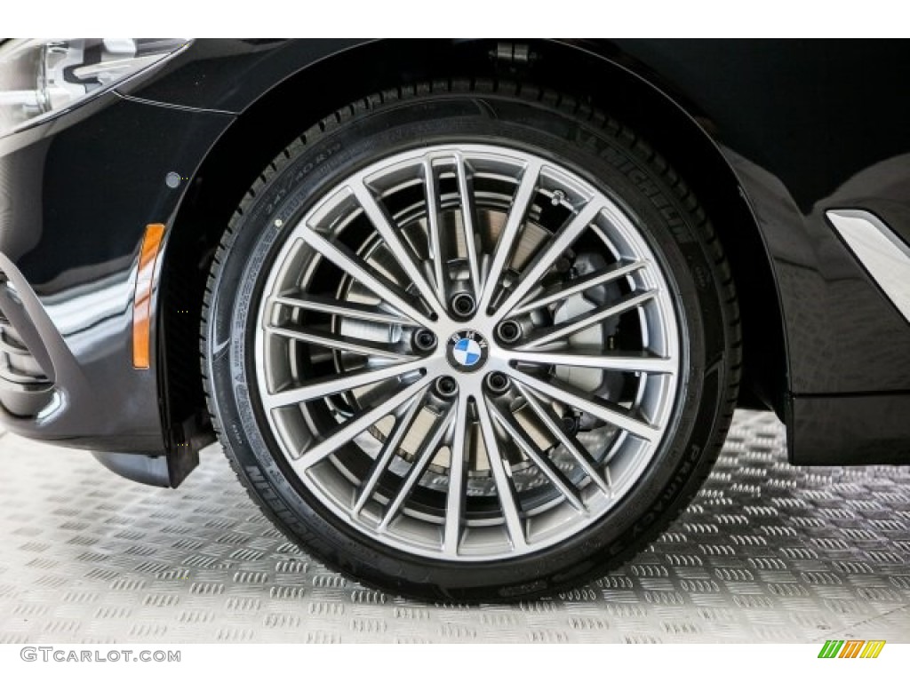 2017 5 Series 530i Sedan - Jet Black / Black photo #9