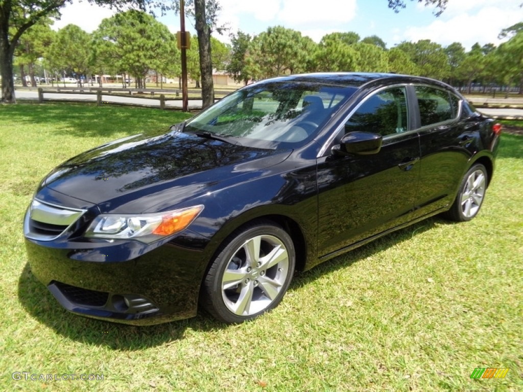 2013 Acura ILX 2.0L Premium Exterior Photos