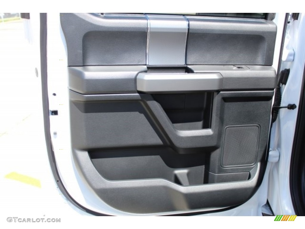 2017 F150 XLT SuperCrew 4x4 - Oxford White / Black photo #18