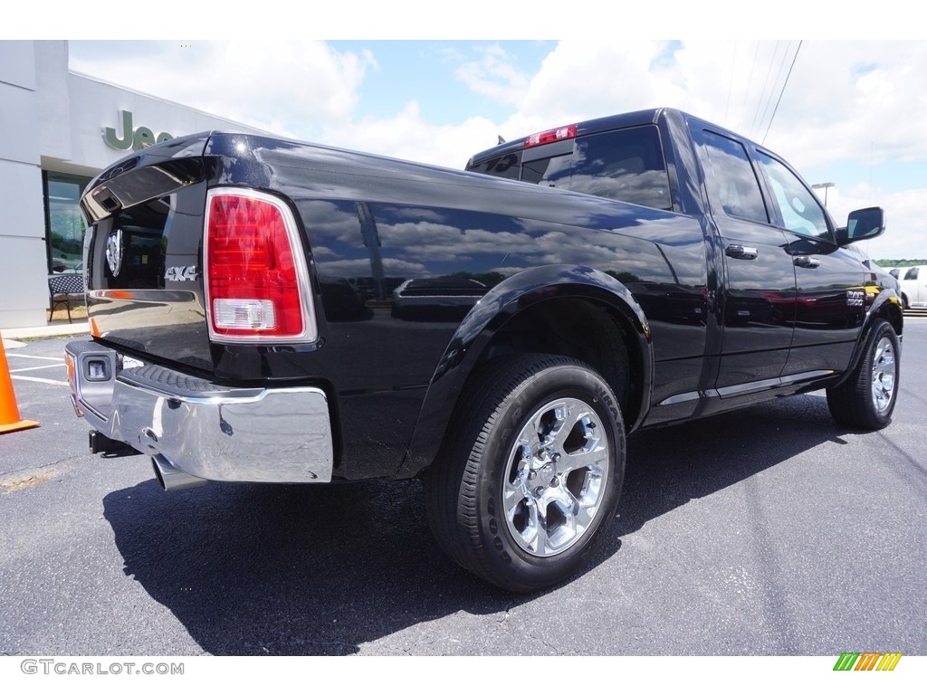 2017 1500 Laramie Crew Cab 4x4 - Brilliant Black Crystal Pearl / Canyon Brown/Light Frost Beige photo #7