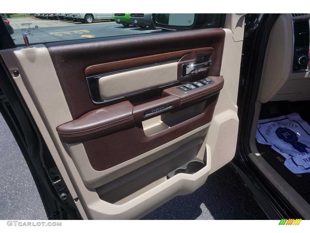 2017 Ram 1500 Laramie Crew Cab 4x4 Canyon Brown/Light Frost Beige Door Panel Photo #120667171