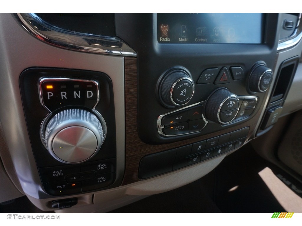 2017 1500 Laramie Crew Cab 4x4 - Brilliant Black Crystal Pearl / Canyon Brown/Light Frost Beige photo #23