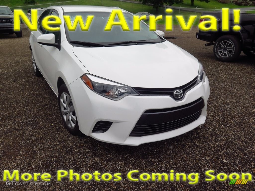 Super White Toyota Corolla