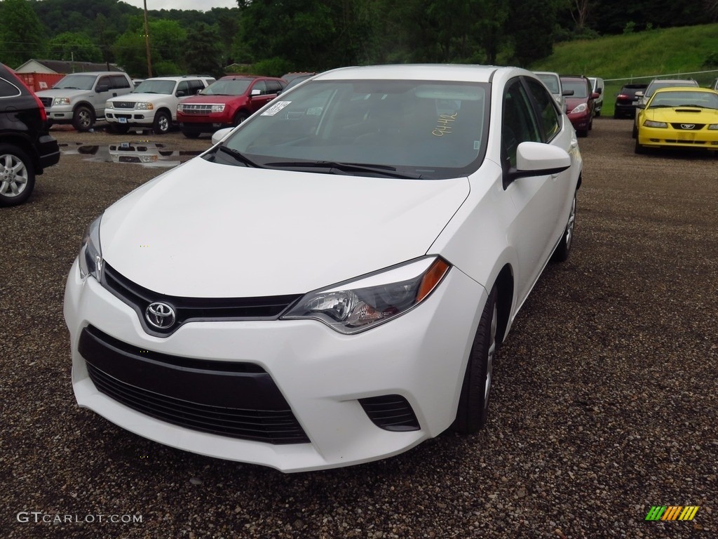 2016 Corolla LE - Super White / Ash photo #3