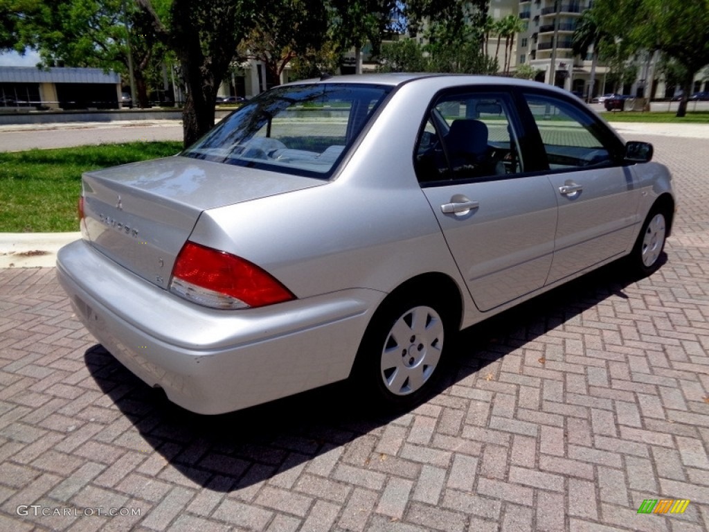 2002 Lancer ES - Munich Silver Metallic / Gray photo #9