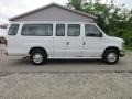 Oxford White - E Series Van E350 XLT Extended Passenger Photo No. 2