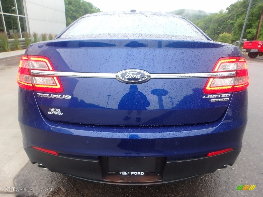 2015 Taurus Limited - Deep Impact Blue Metallic / Dune photo #3