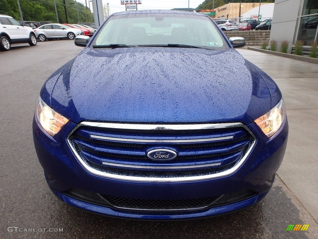 2015 Taurus Limited - Deep Impact Blue Metallic / Dune photo #7