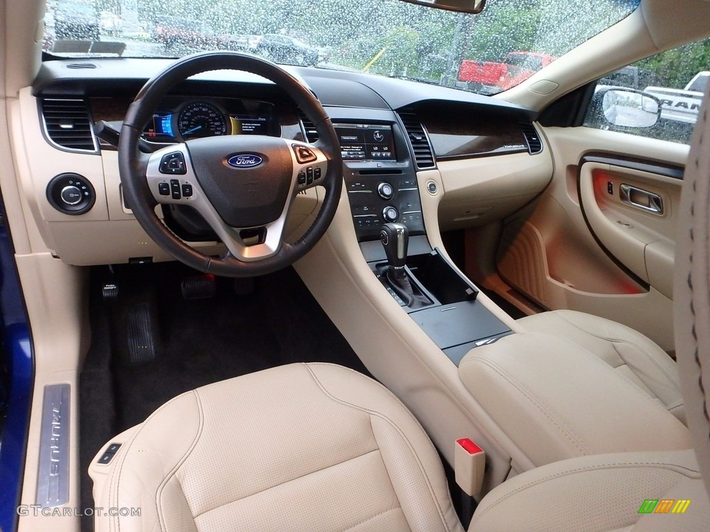 2015 Taurus Limited - Deep Impact Blue Metallic / Dune photo #18