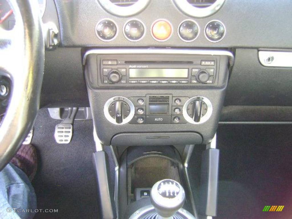 2002 TT 1.8T Roadster - Brilliant White / Ebony photo #12