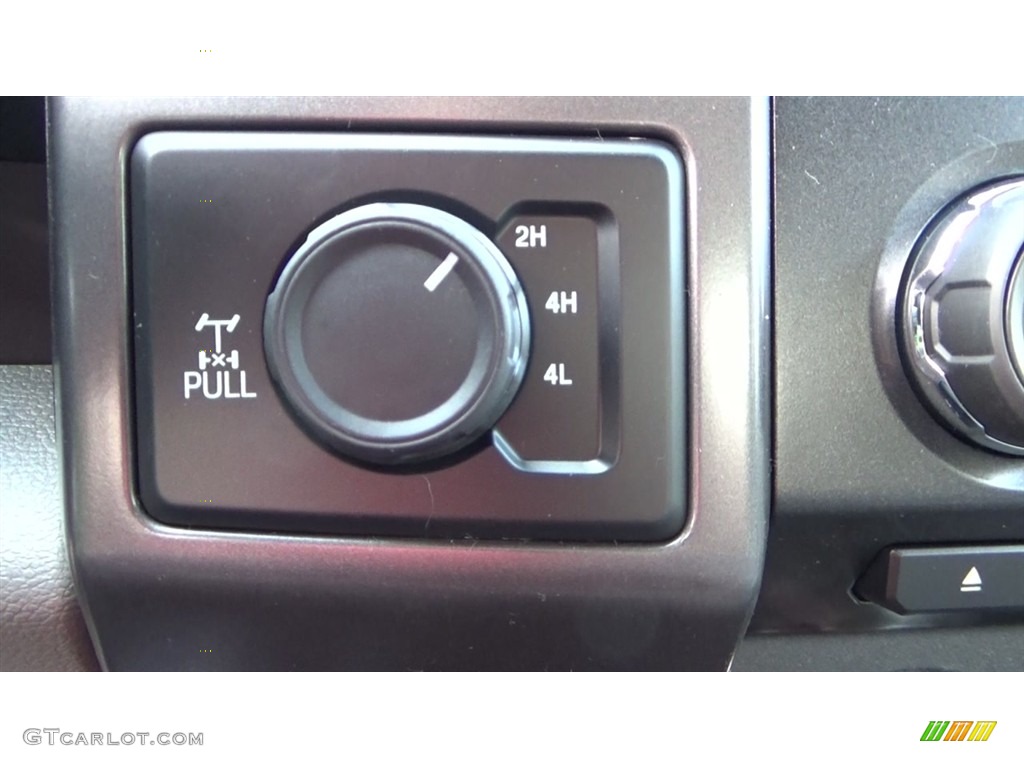 2017 F150 XLT SuperCab 4x4 - Blue Jeans / Earth Gray photo #17