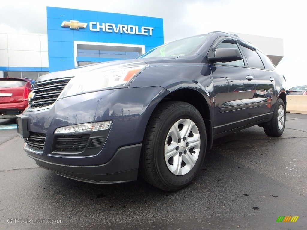 2013 Traverse LS - Atlantis Blue Metallic / Dark Titanium/Light Titanium photo #2