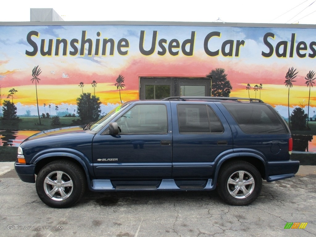 2003 Blazer LS 4x4 - Indigo Blue Metallic / Graphite photo #2