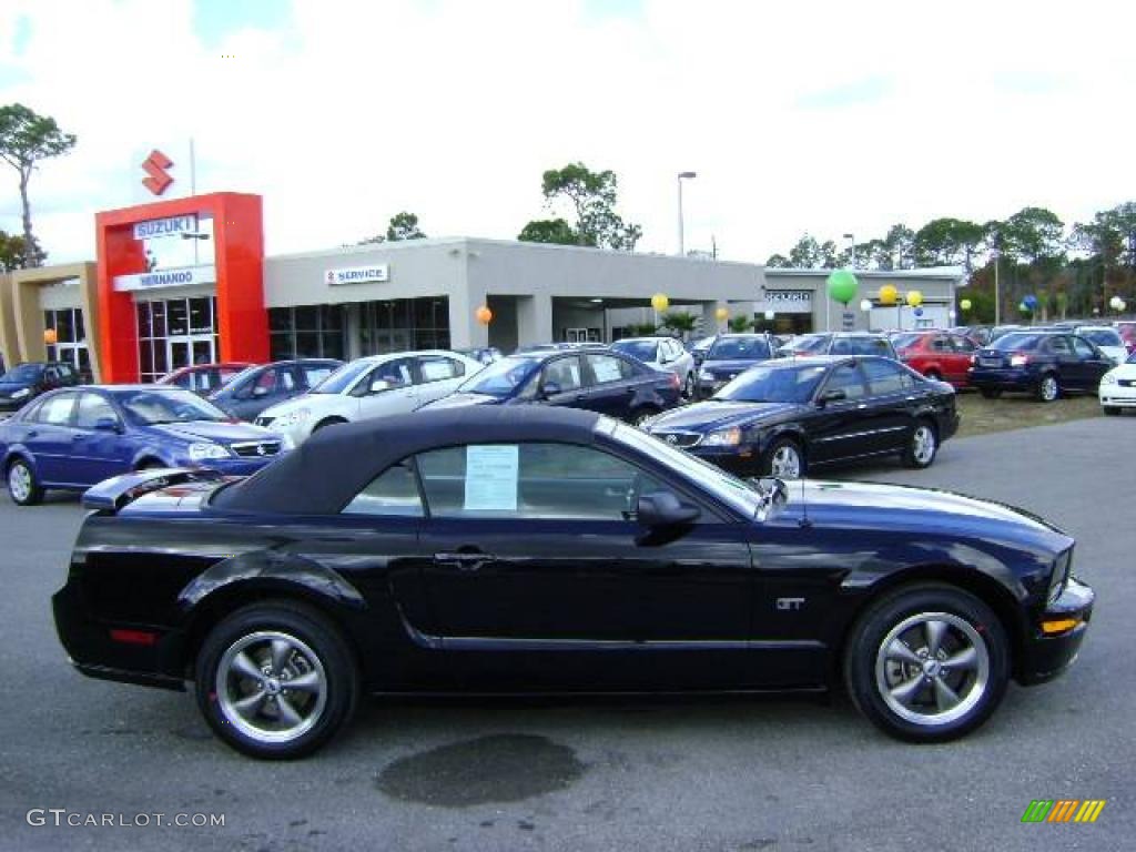 2006 Mustang GT Premium Convertible - Black / Light Graphite photo #8