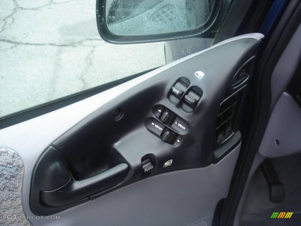 2000 Grand Caravan  - Patriot Blue Pearlcoat / Mist Gray photo #21