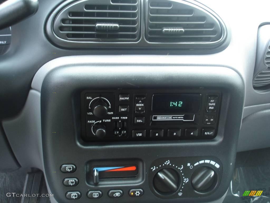 2000 Grand Caravan  - Patriot Blue Pearlcoat / Mist Gray photo #22