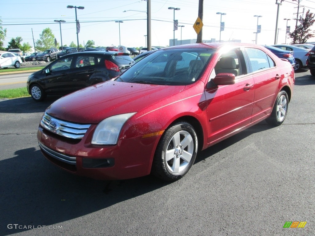 2008 Fusion SE - Redfire Metallic / Medium Light Stone photo #2