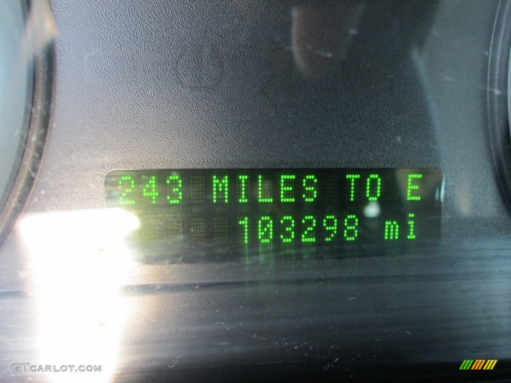 2008 Fusion SE - Redfire Metallic / Medium Light Stone photo #30