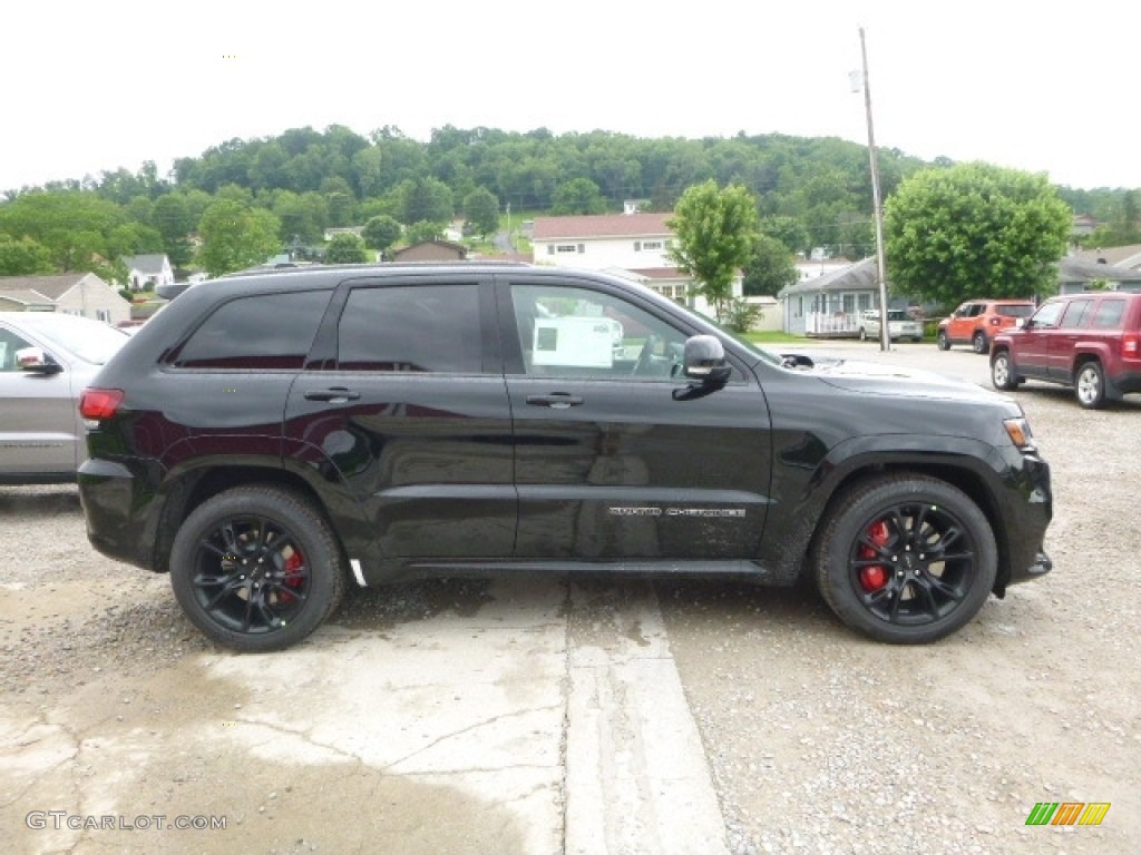 2017 Grand Cherokee SRT 4x4 - Diamond Black Crystal Pearl / Black/Dark Ruby Red photo #6