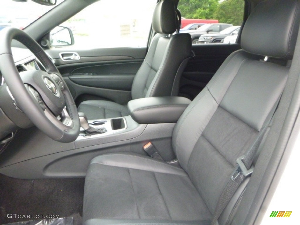 2017 Grand Cherokee Laredo 4x4 - Bright White / Black photo #16