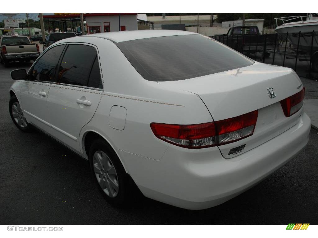 2003 Accord LX Sedan - Taffeta White / Ivory photo #4