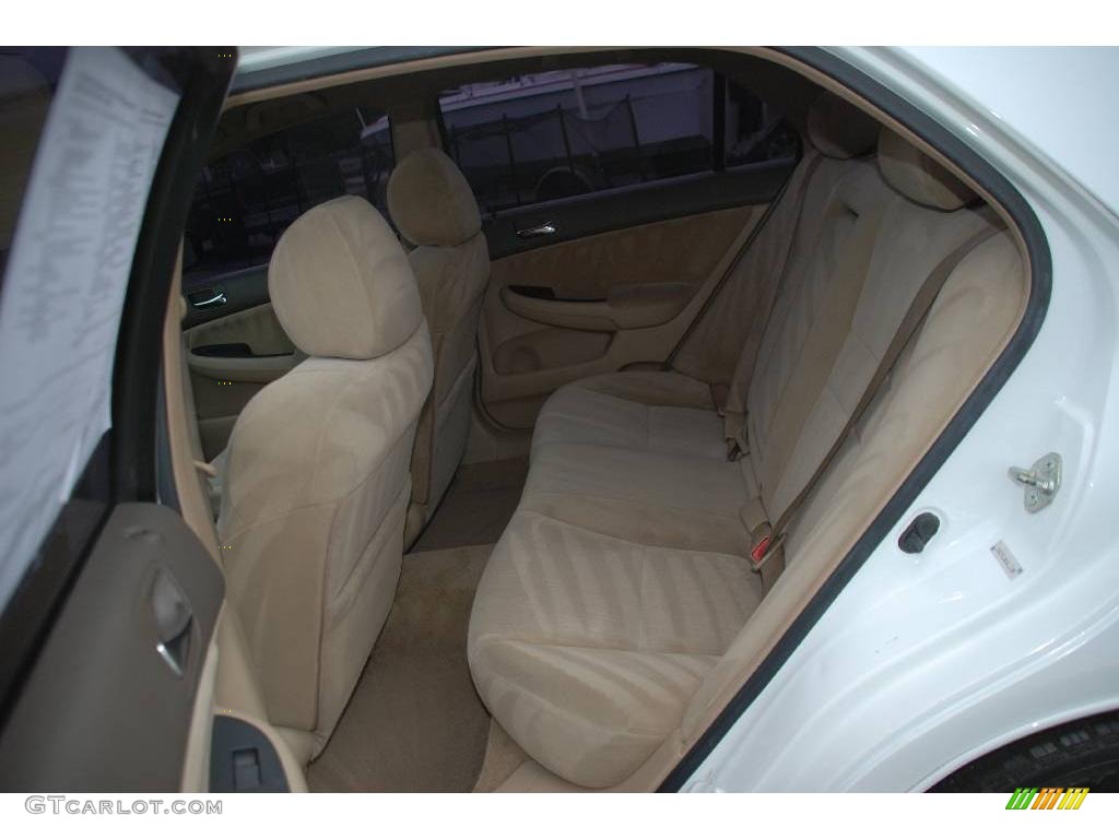2003 Accord LX Sedan - Taffeta White / Ivory photo #17