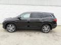 2017 Crystal Black Pearl Honda Pilot Touring AWD  photo #6