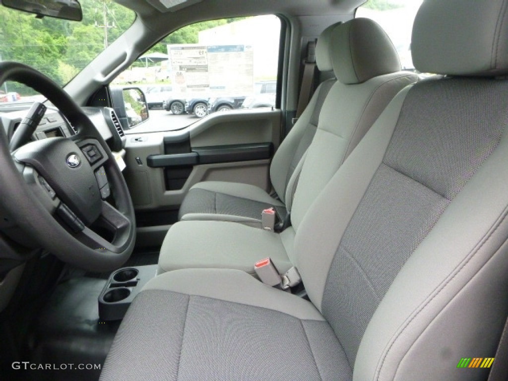 Earth Gray Interior 2017 Ford F150 XL Regular Cab 4x4 Photo #120692156
