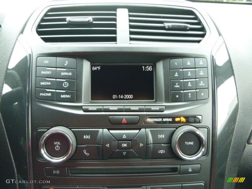 2017 Explorer XLT 4WD - Magnetic / Ebony Black photo #14