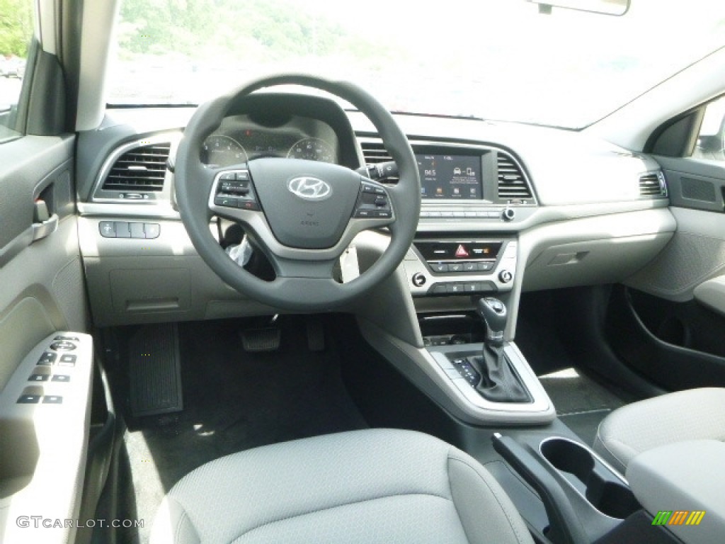 2017 Elantra SE - Silver / Gray photo #9