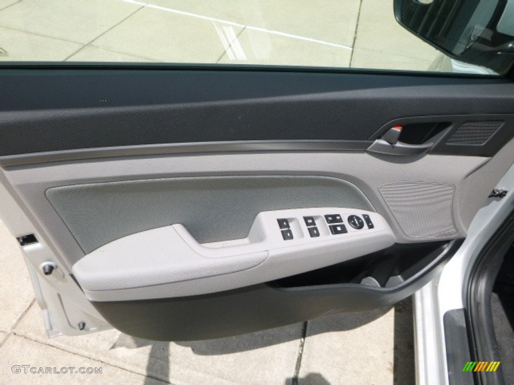 2017 Elantra SE - Silver / Gray photo #10