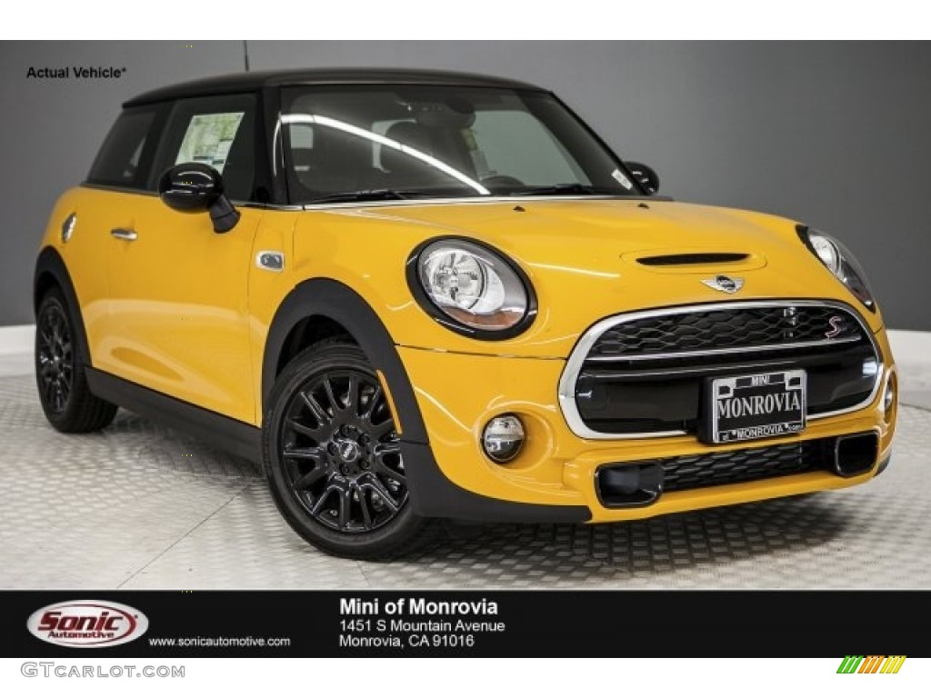 2017 Hardtop Cooper S 2 Door - Volcanic Orange / Carbon Black photo #1