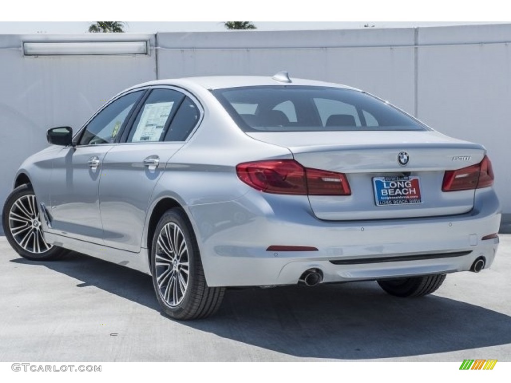 2017 5 Series 530i Sedan - Glacier Silver Metallic / Black photo #3