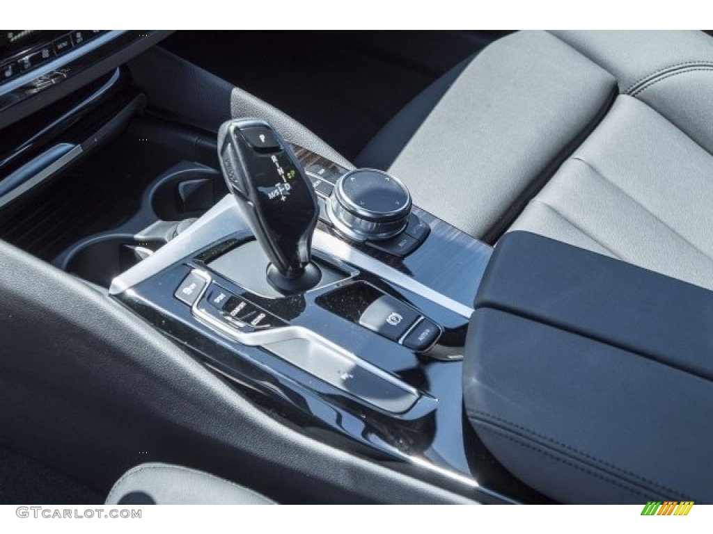 2017 5 Series 530i Sedan - Glacier Silver Metallic / Black photo #7