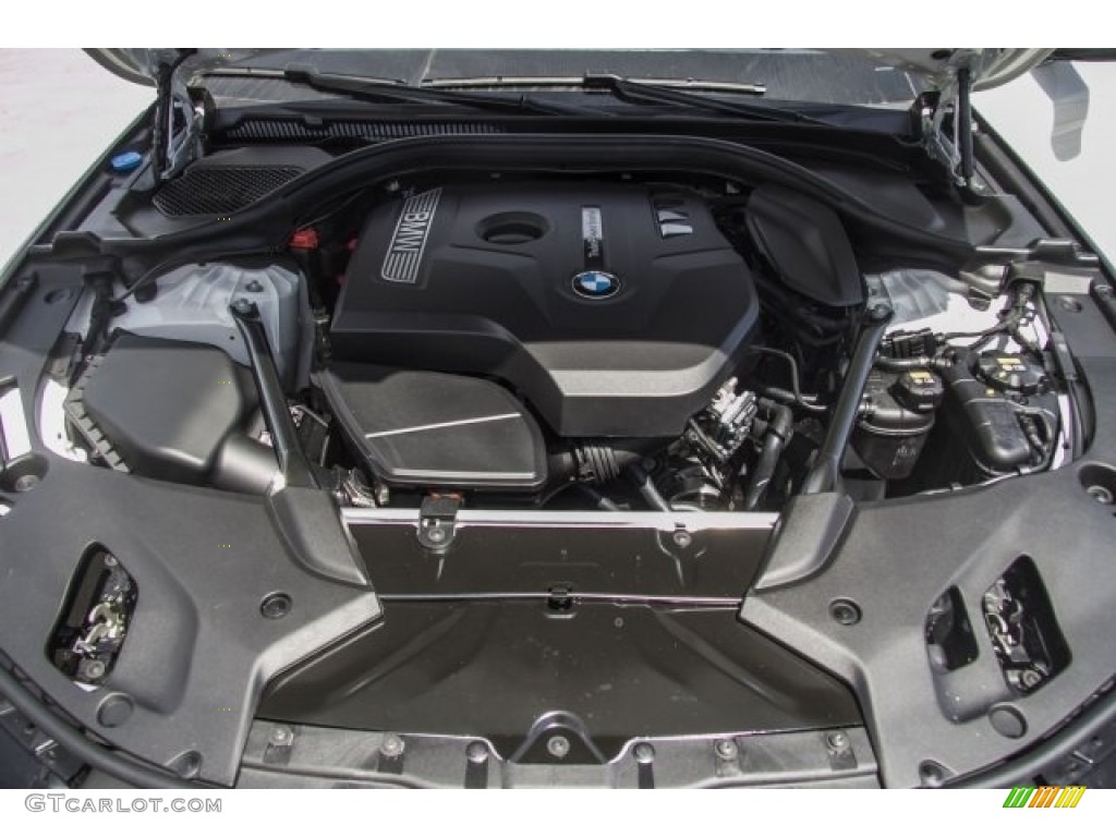 2017 5 Series 530i Sedan - Alpine White / Black photo #8
