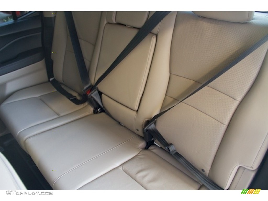 2017 Ridgeline RTL - Deep Scarlet Pearl / Beige photo #12