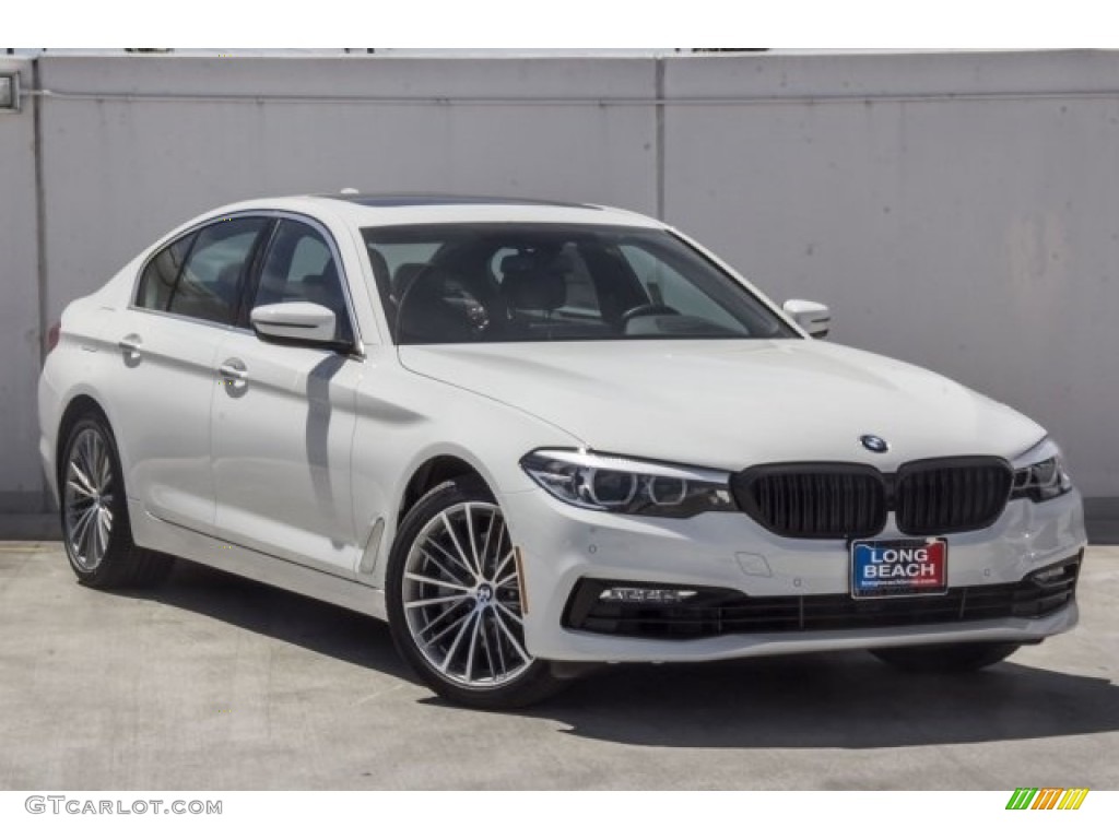 2017 5 Series 530i Sedan - Alpine White / Black photo #12
