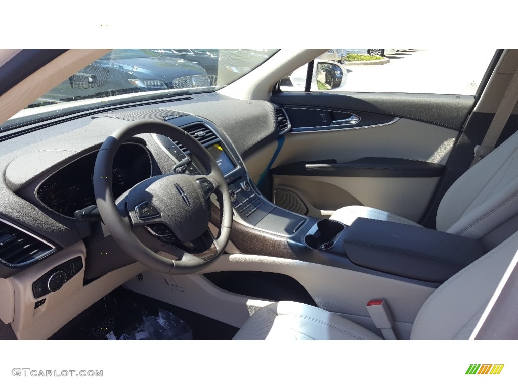 Cappuccino Interior 2017 Lincoln MKX Reserve AWD Photo #120710210