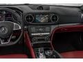 Dashboard of 2017 SL 550 Roadster