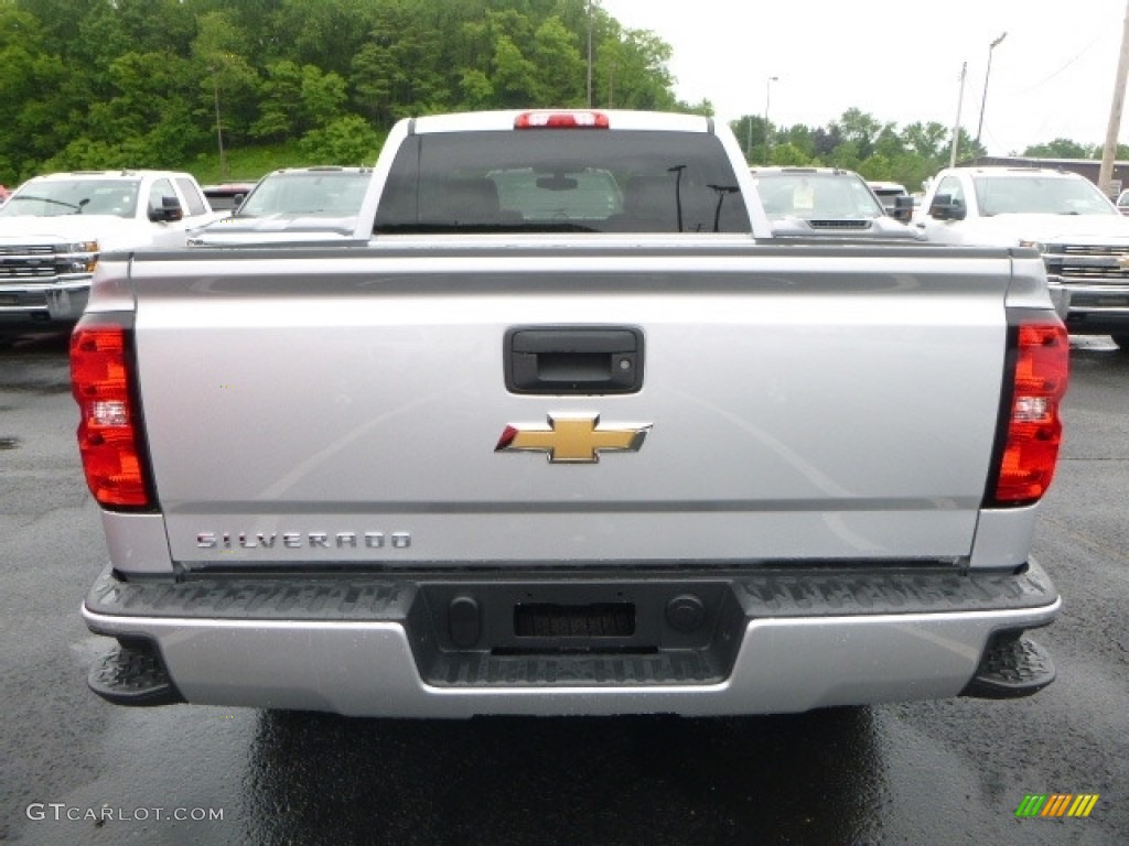 2017 Silverado 1500 Custom Double Cab 4x4 - Silver Ice Metallic / Dark Ash/Jet Black photo #4